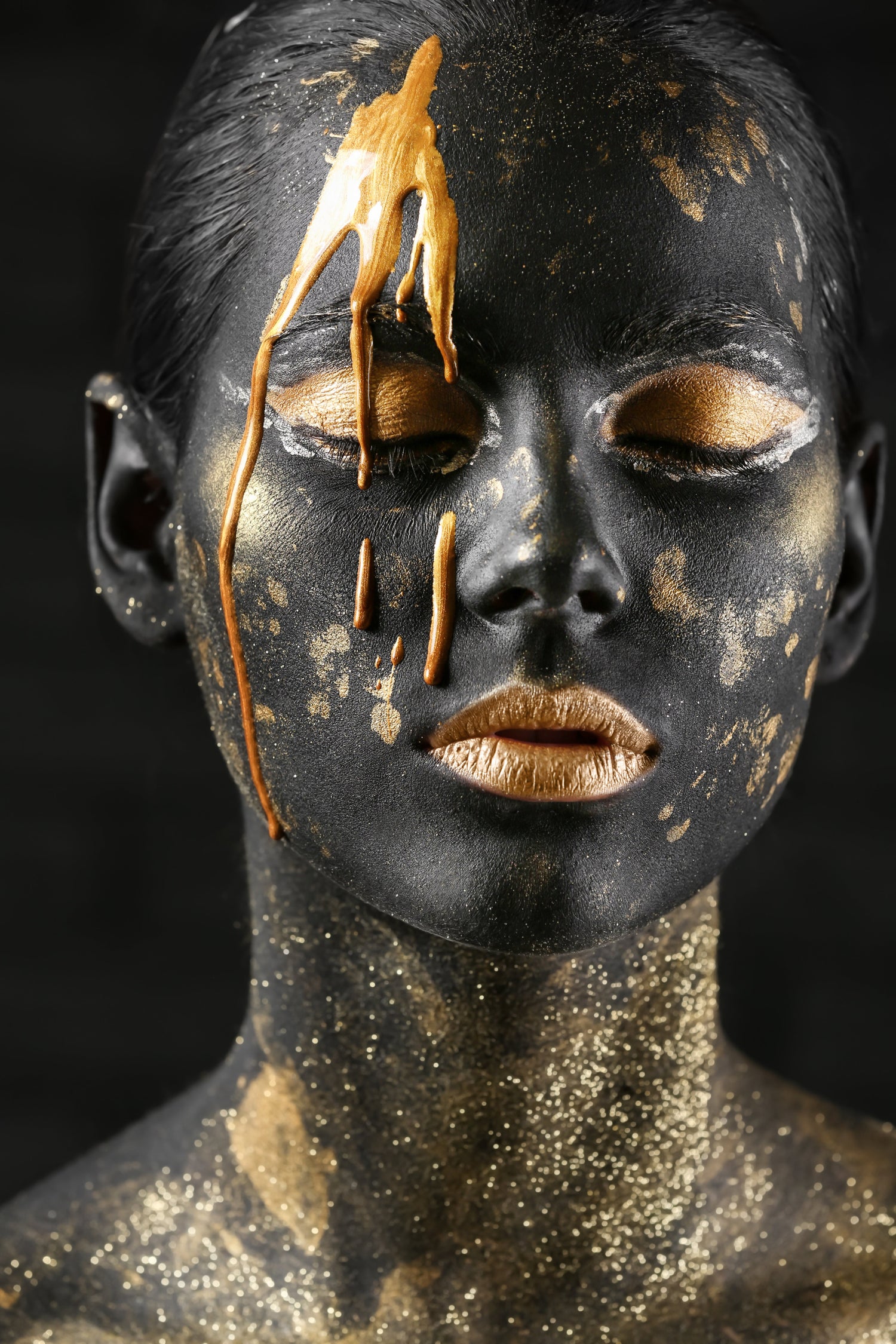 Tablouri Black & Gold